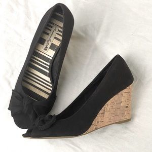 American Eagle Black Wedges Size 7.5